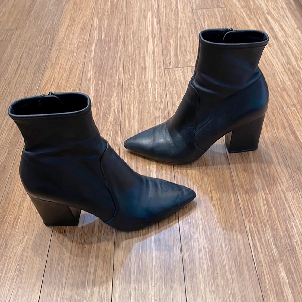 Loeffler Randall Isla Booties, black leather, size 8